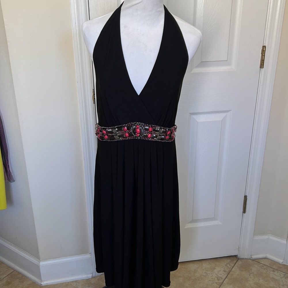 WHITE BLACK MARKET V-Neck Evening cocktail embellished halter dress Sz 12 BLACK